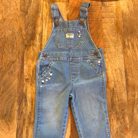 OshKosh B'gosh Other - OshKosh Overalls with embroidered detail 2T